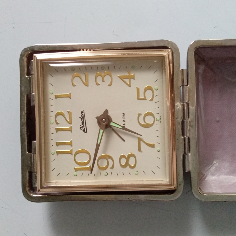 Linden Vintage‎ Travel Alarm Clock Black Folding Case Gold Tone Japan Mechanical